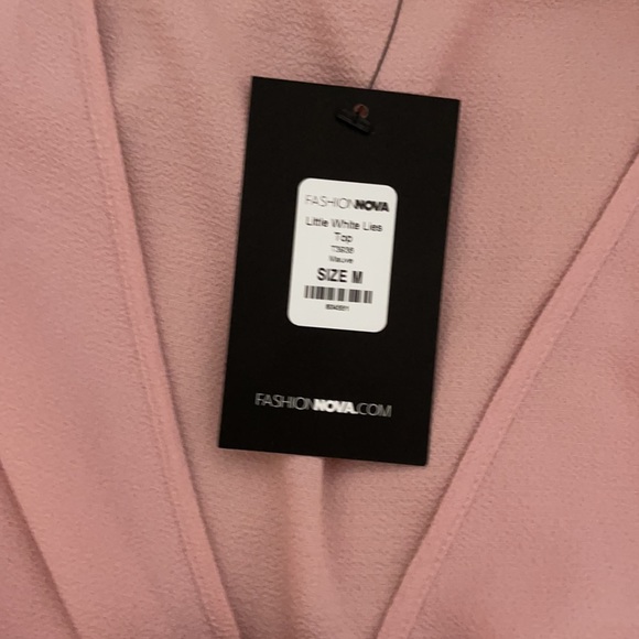 Fashion Nova long sleeved crop top - Picture 3 of 3